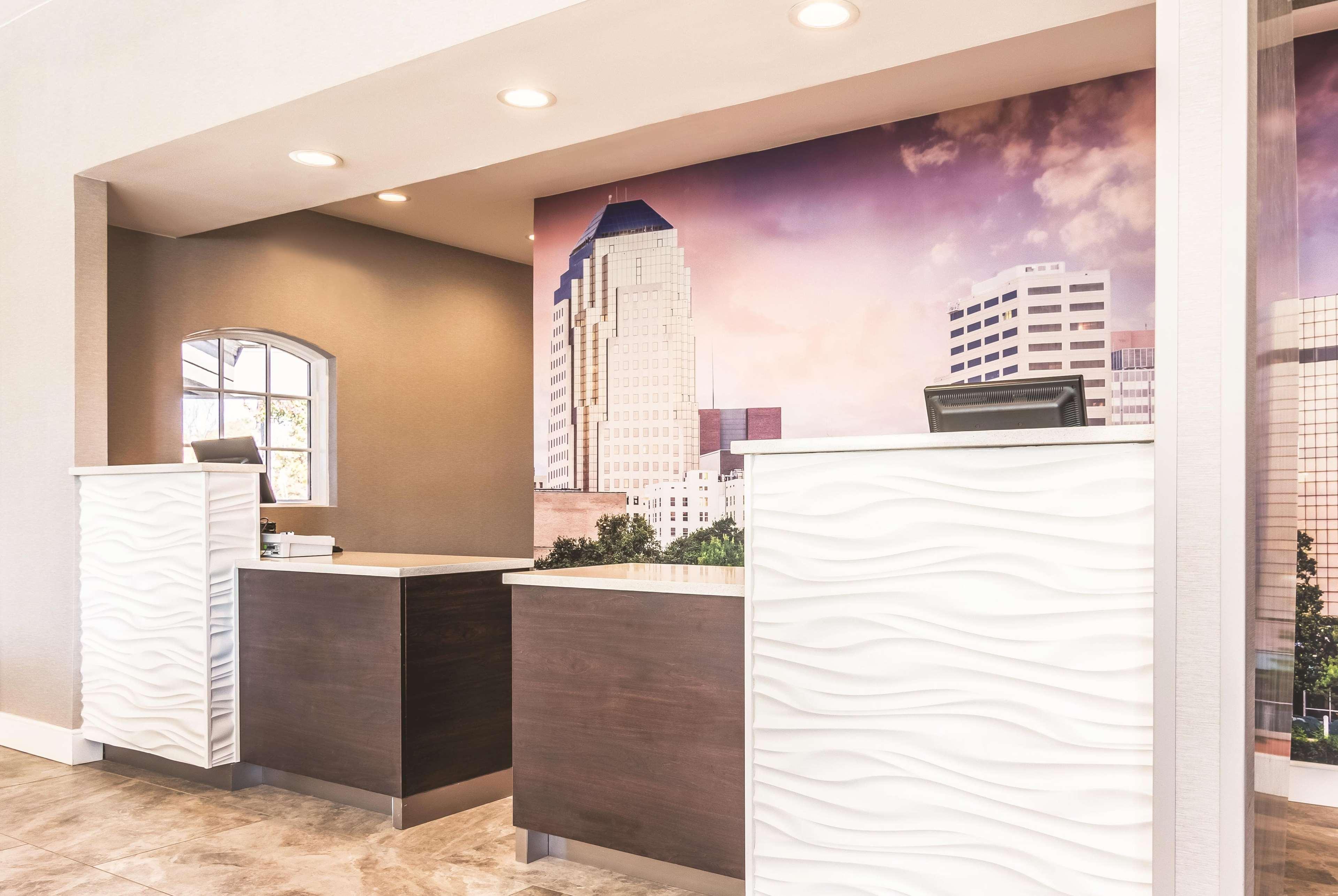 Hotel La Quinta By Wyndham Shreveport Airport Extérieur photo