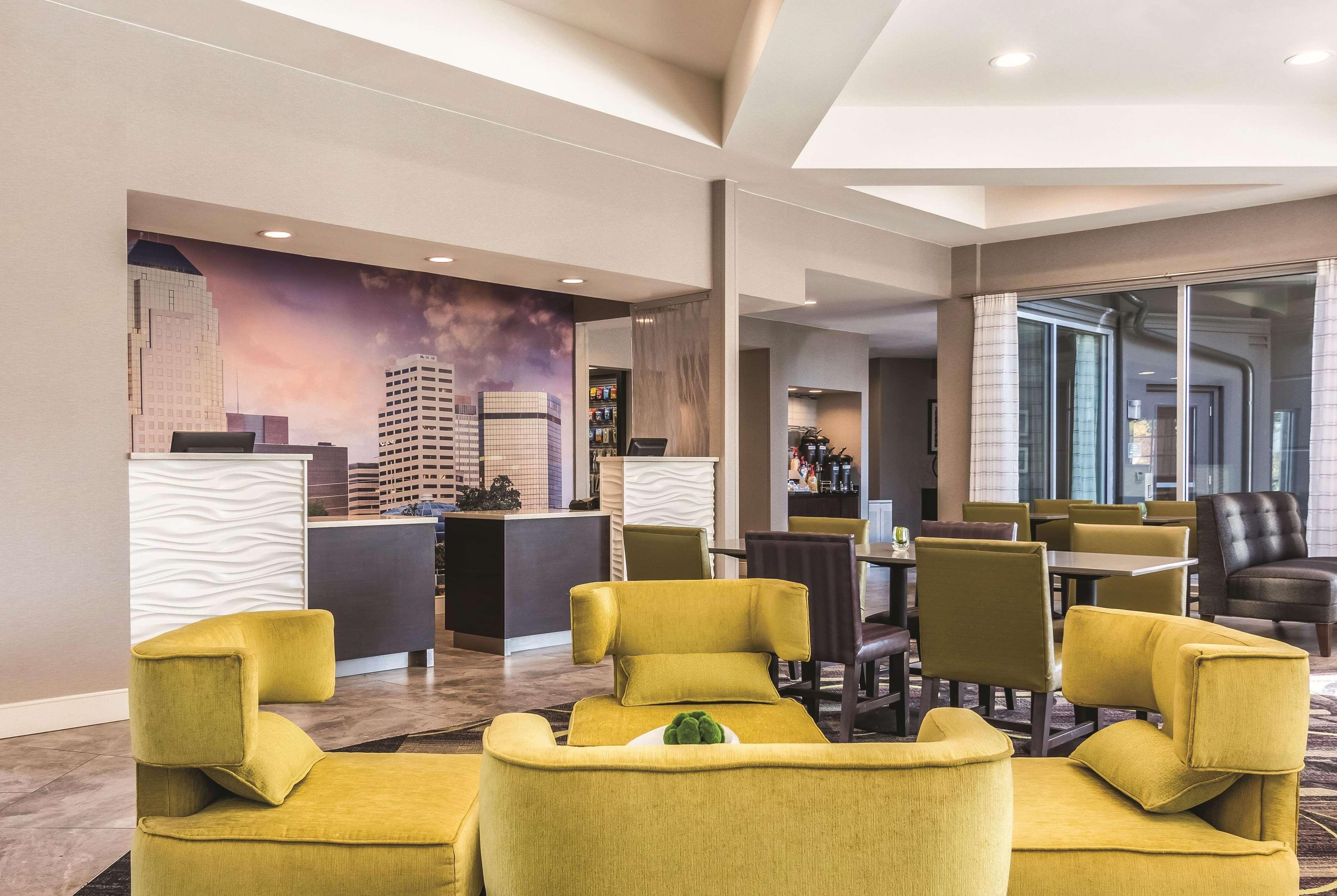 Hotel La Quinta By Wyndham Shreveport Airport Extérieur photo